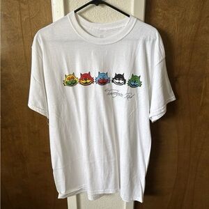 Twenty Six Red Stoned Cats Skater Streetwear Tee Size Large #0026